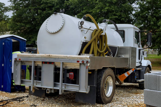 Best Porta potty delivery and setup  in Brenham, TX